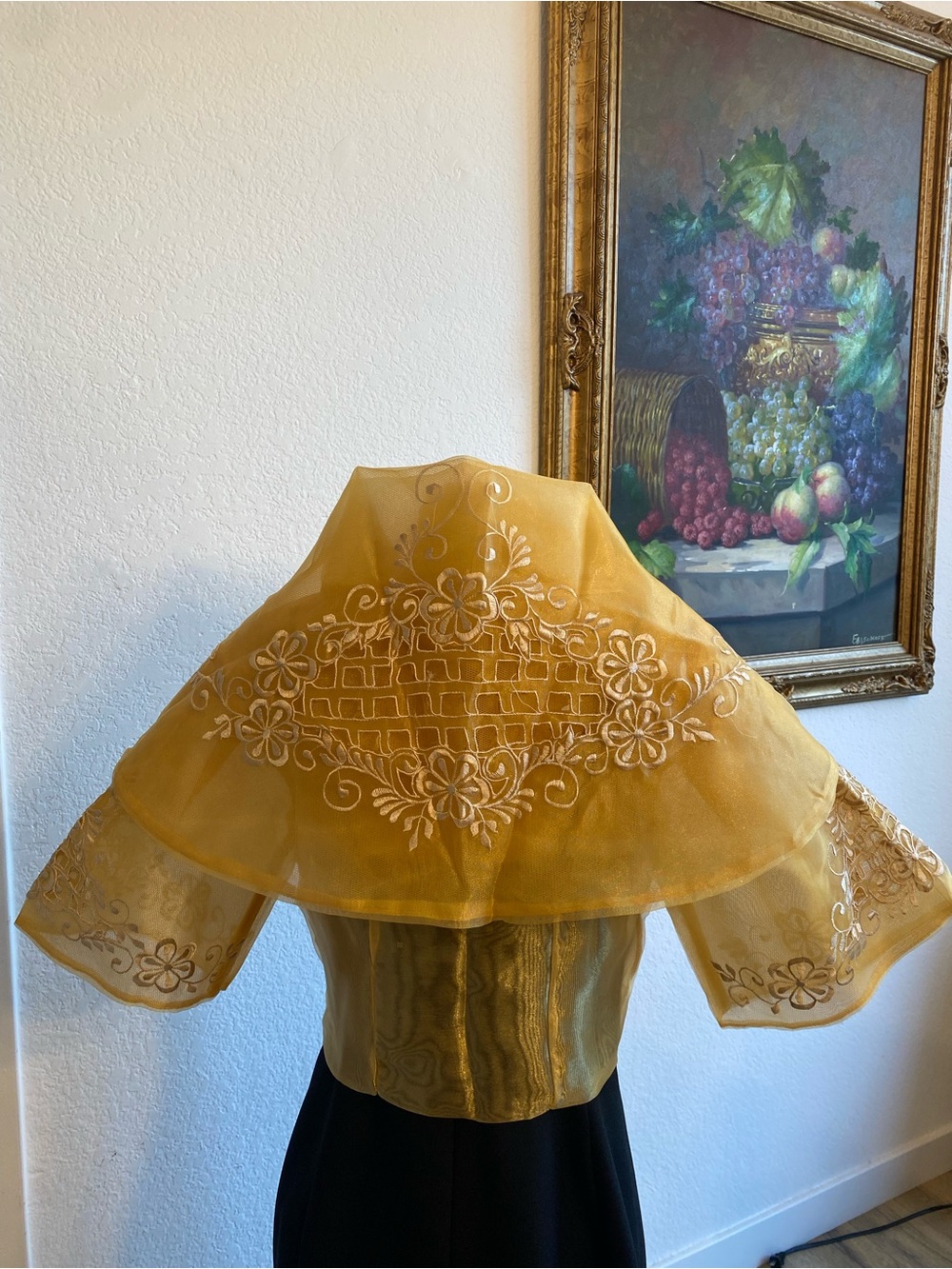 Filipiniana Balona Maria Clara Yellow Gold Embroidered Organza Bolero Jacket - Picture 3 of 7